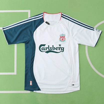 Maillot rétro Liverpool 2006-2008 extérieur blanc rétro