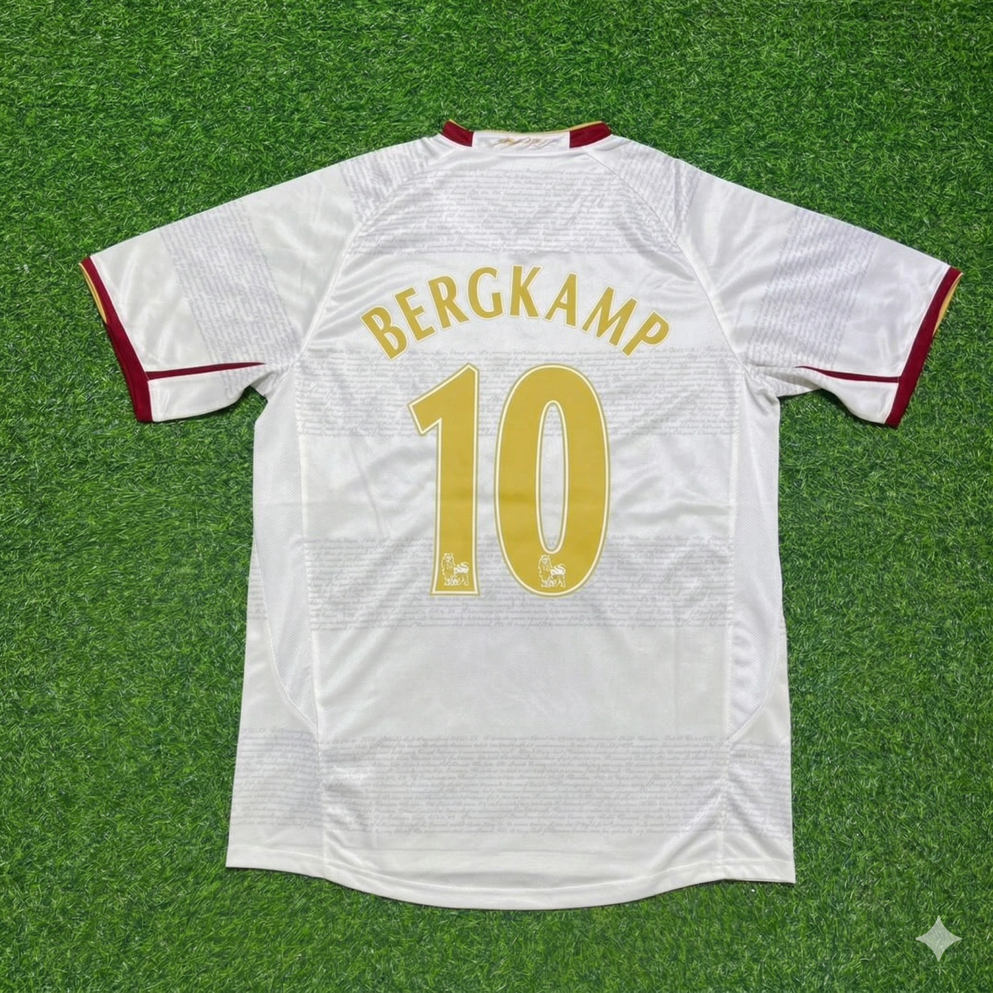 Dennis Bergkamp #10 Arsenal 2004 2005 Away Retro White Jersey