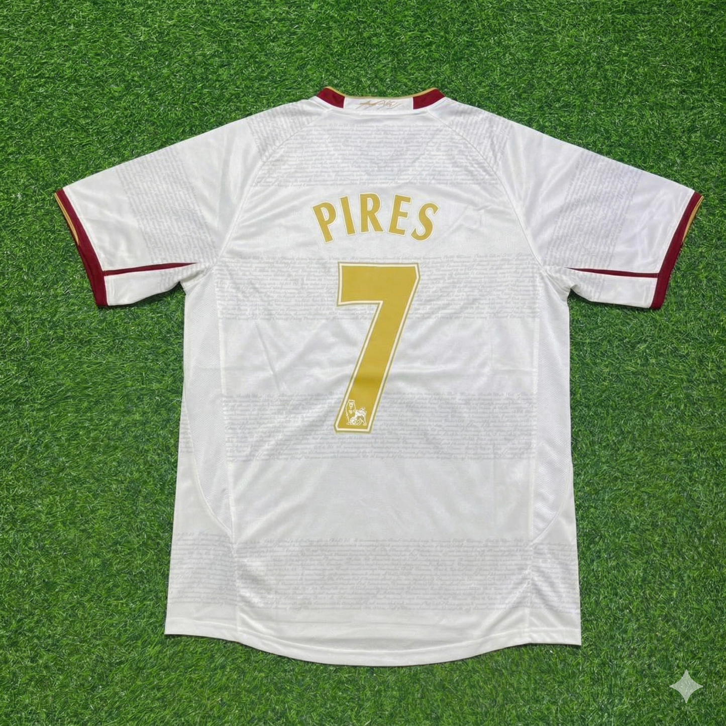 Robert Pires #7 Arsenal 2004 2005 Away Retro White Jersey
