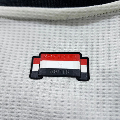 Bruno Fernandes Manchester United Neue Saison 2025 Drittes Trikot