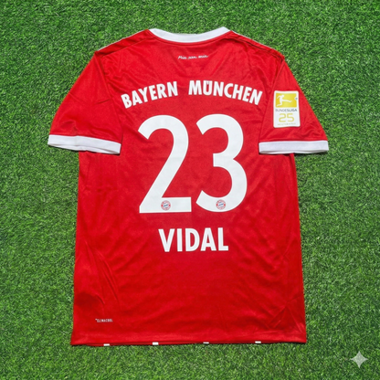 Arturo Vidal Bayern Munich 2017-2018 Retro Home Jersey