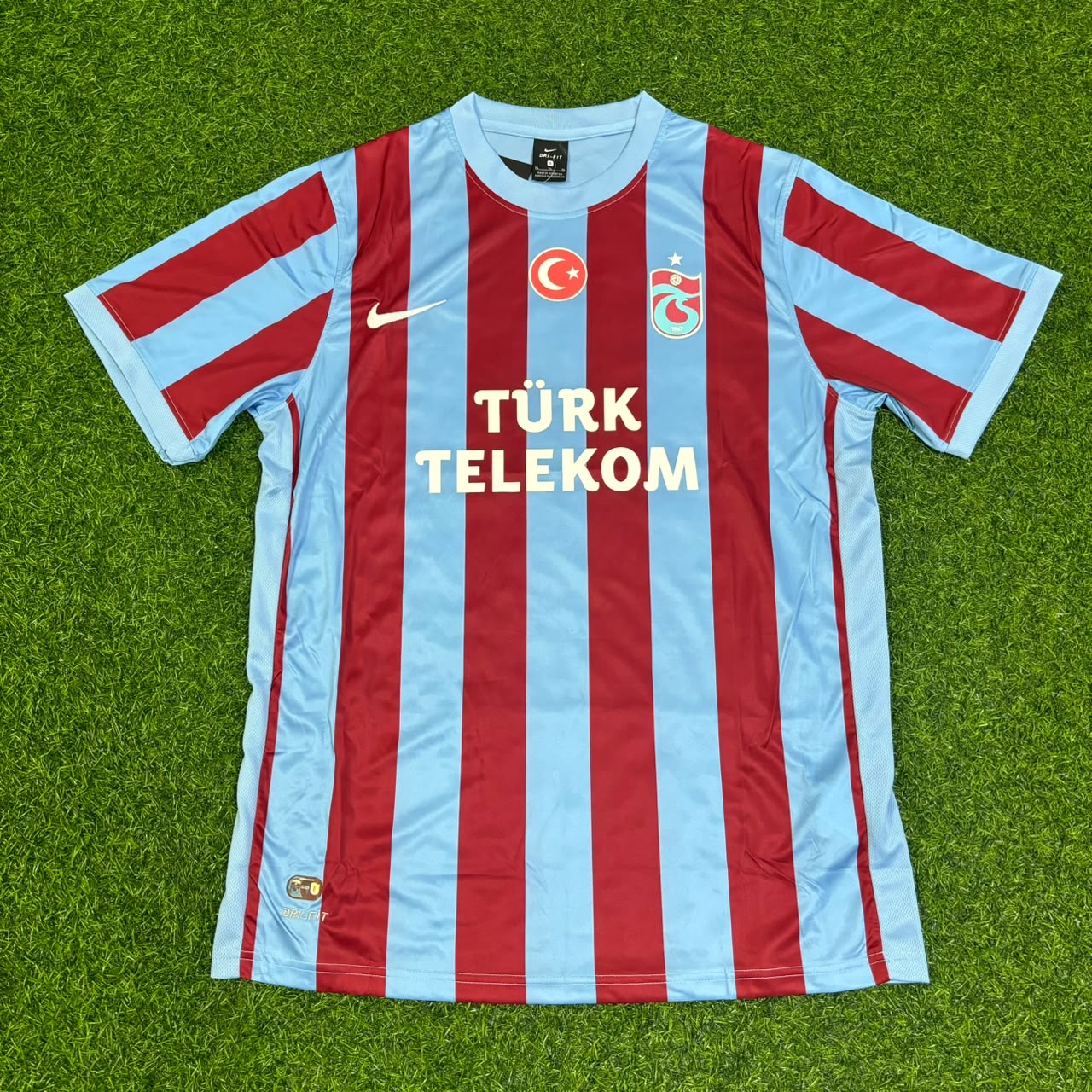 Mohamed Salah #11 Trabzonspor Football Jersey Trikot Maillot