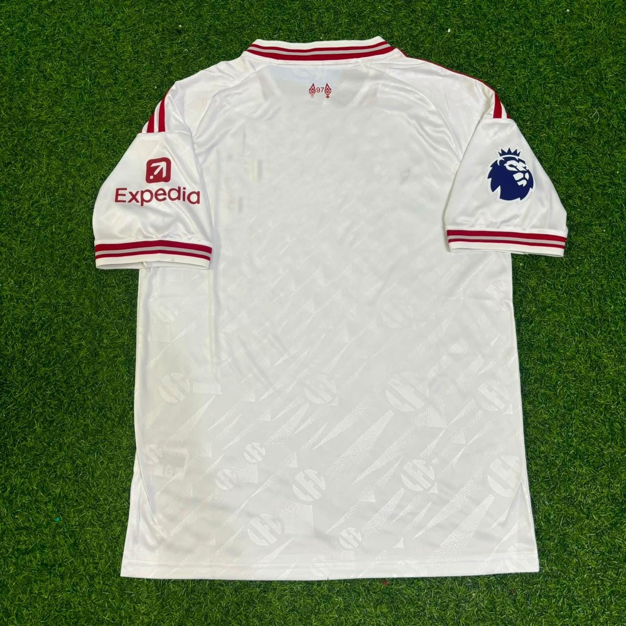 Liverpool New Season 2027 White Away Football Jersey Kit