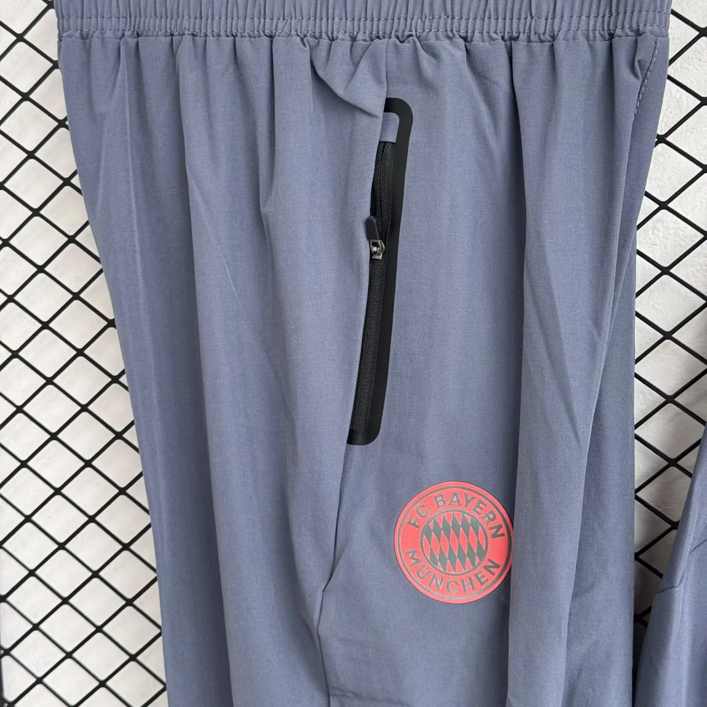 FC Bayern München 2025/2026 Tracksuit Windbreaker Jacket Pants