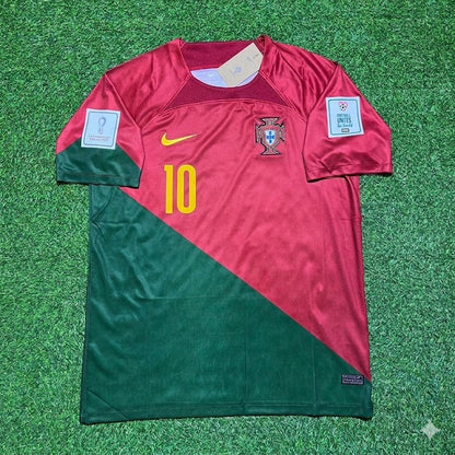 Bernardo Silva #10 Portugal 2022 World Cup Home Retro Football Jersey