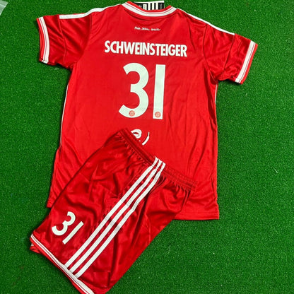 Bastian Schweinsteiger Bayern Munich 2013 Final  Kids Kit – Kit Jersey for Children – | KinderTrikot | Maillot Enfant Soccer Shirt