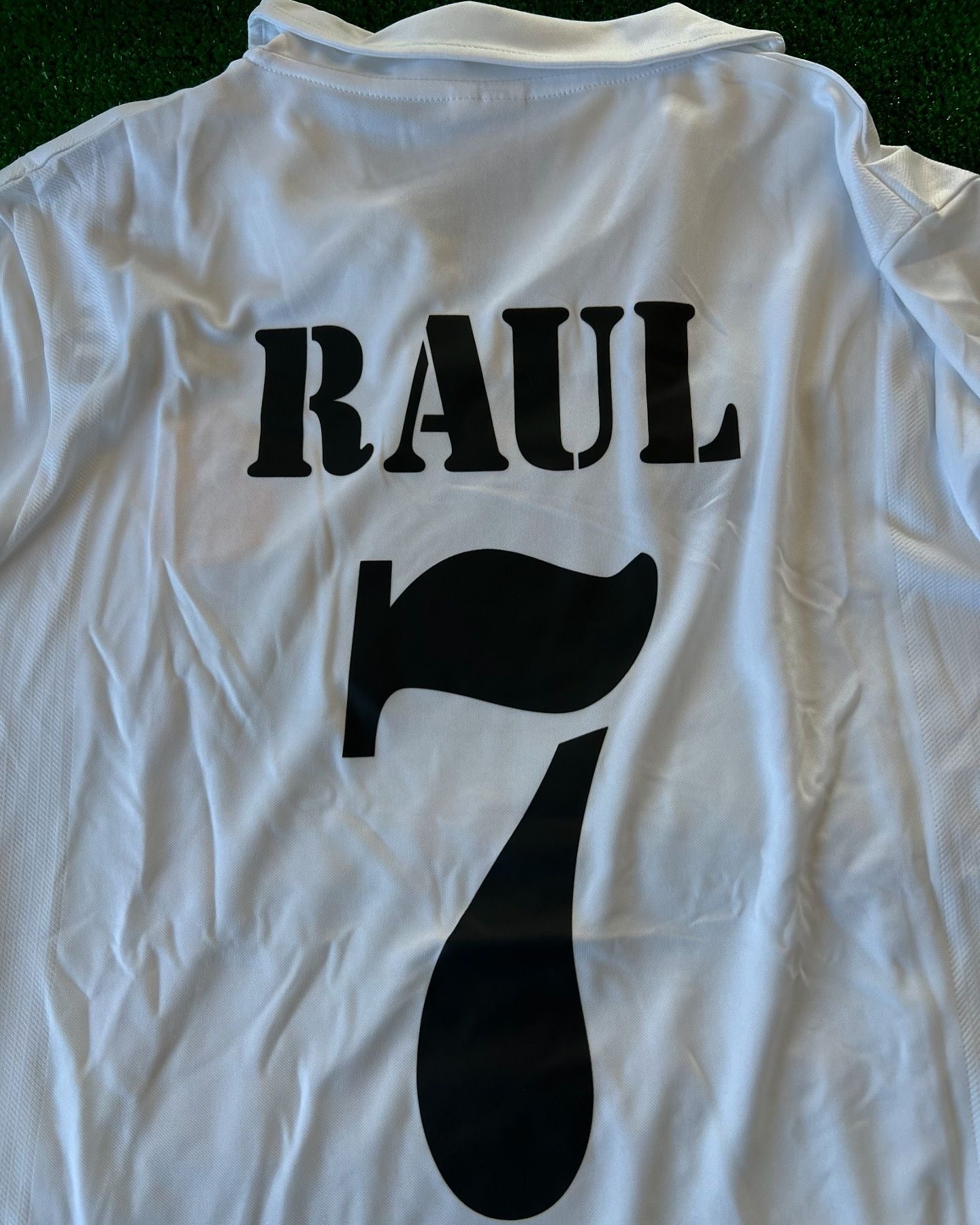 Raul Gonzales Real Madrid Retro Jersey