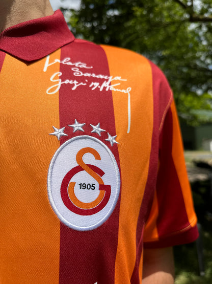Galatasaray - Turkiye Cumhuriyeti 100.Yil Ozel Seri Futbol Formasi Trikot