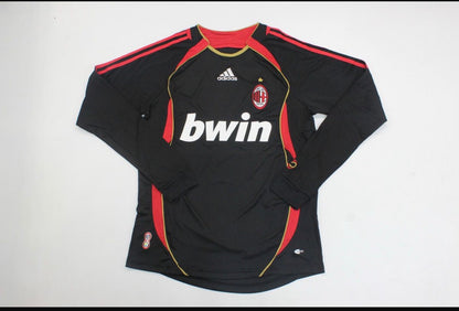 Maillot de football rétro noir à manches longues Milan 2006-07