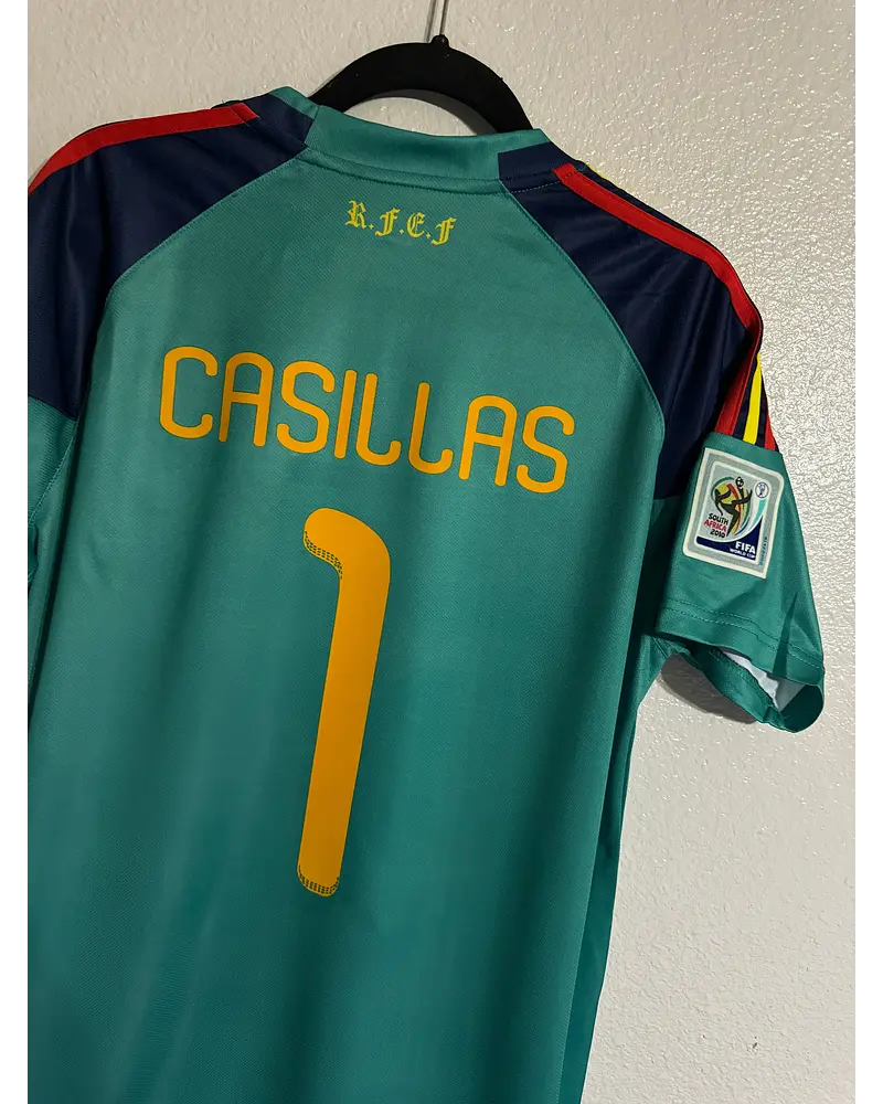 Iker Casillas Spain 2010 World Cup Retro Jersey Trikot