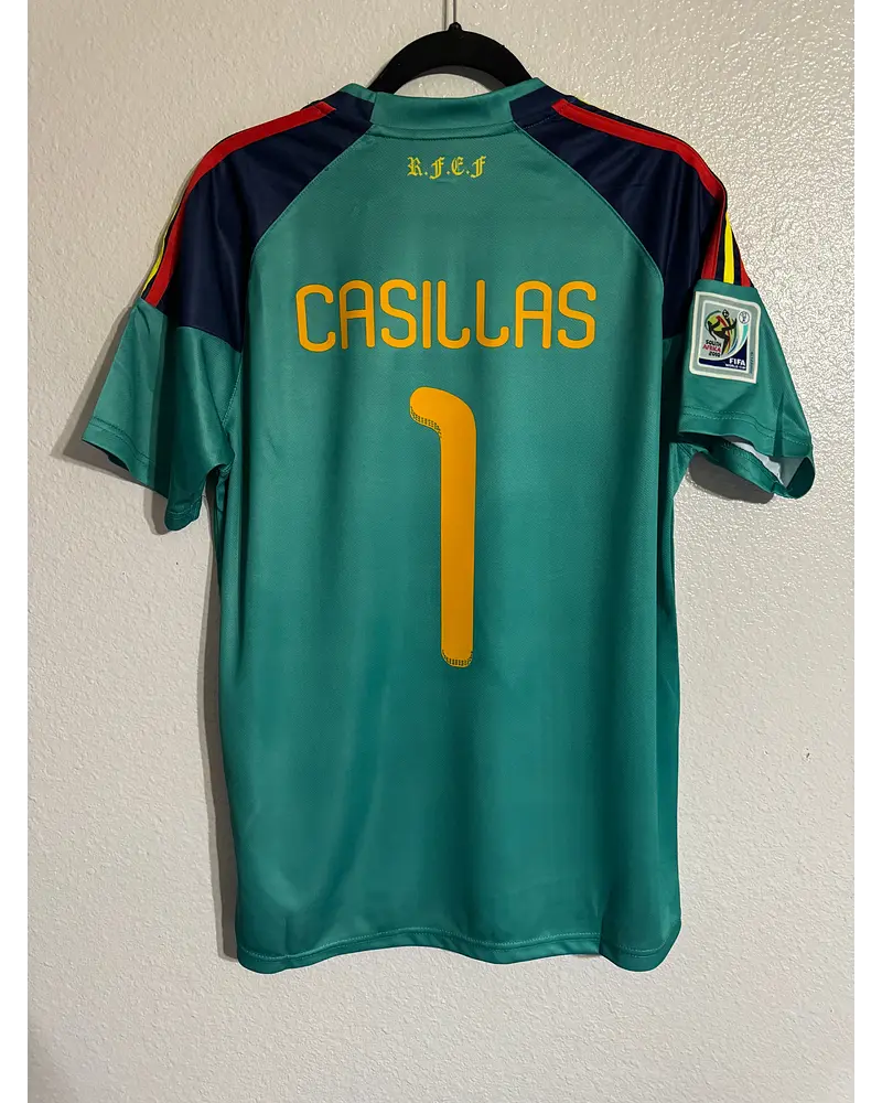 Iker Casillas Spain 2010 World Cup Retro Jersey Trikot