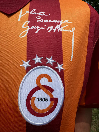 Galatasaray - Turkiye Cumhuriyeti 100.Yil Ozel Seri Futbol Formasi Trikot