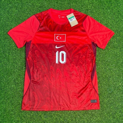 Arda Güler #10 Turkey Türkiye New Season Red Football Jersey Trikot Maillot