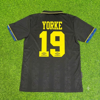 Dwight Yorke Manchester United Commemorative Retro Football Jersey