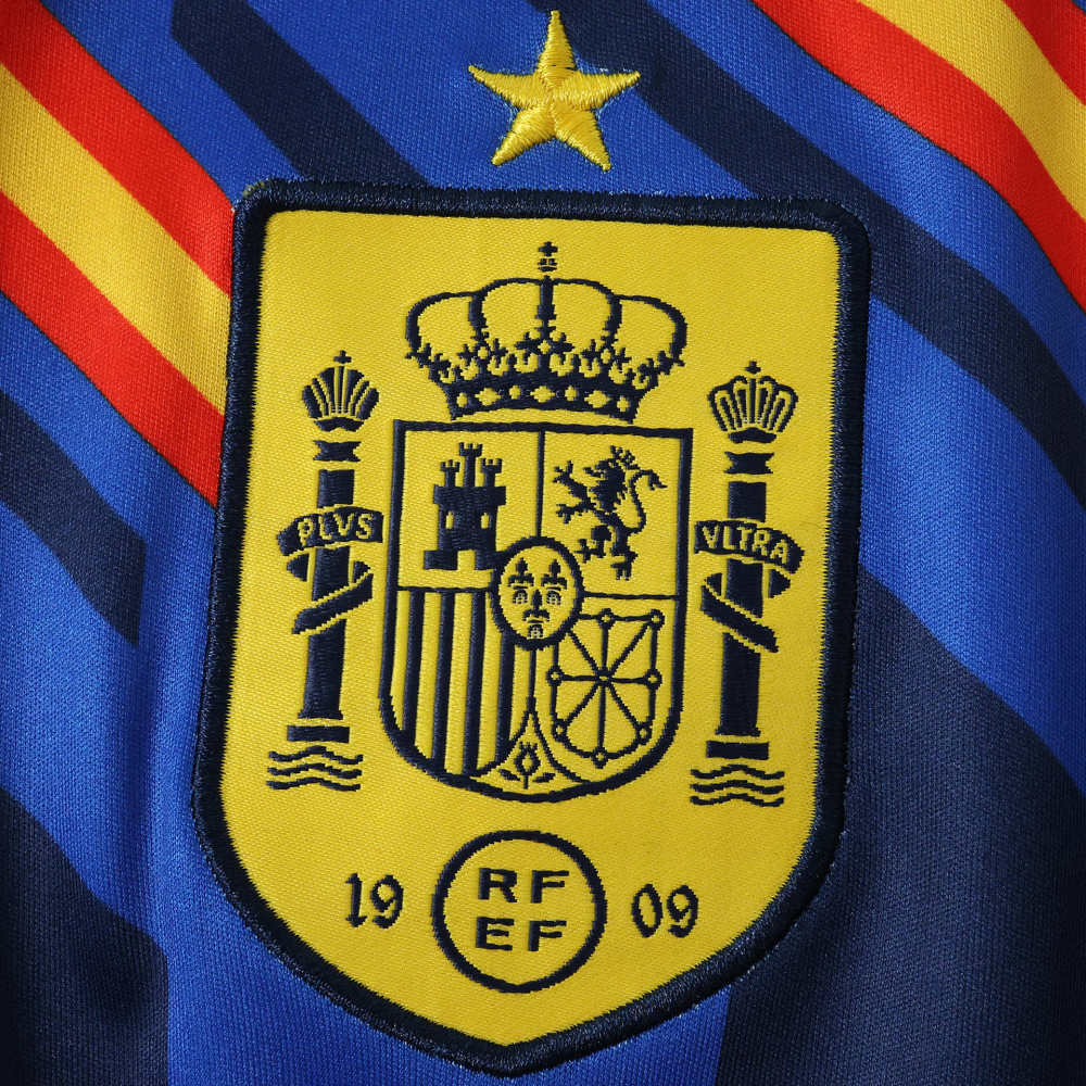 Spain 2026 World Cup Training shirt Fan version