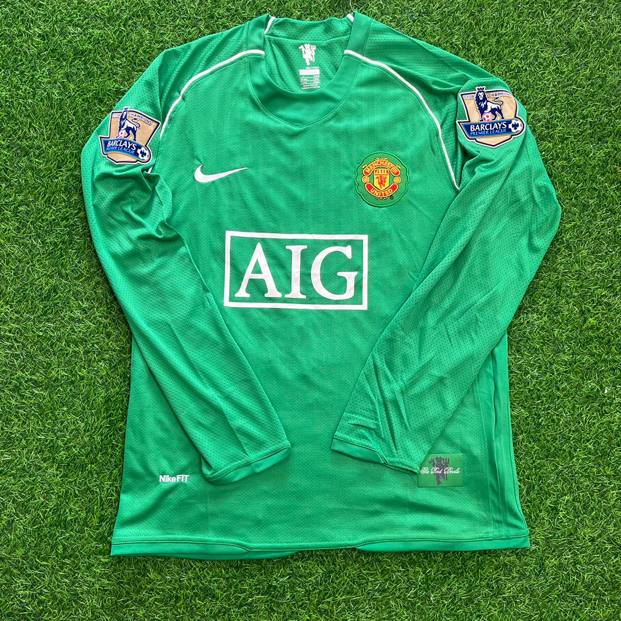 Edwin van der Sar Manchester United Goalkeeper Green Retro Long Sleeve Jersey Soccer Shirt