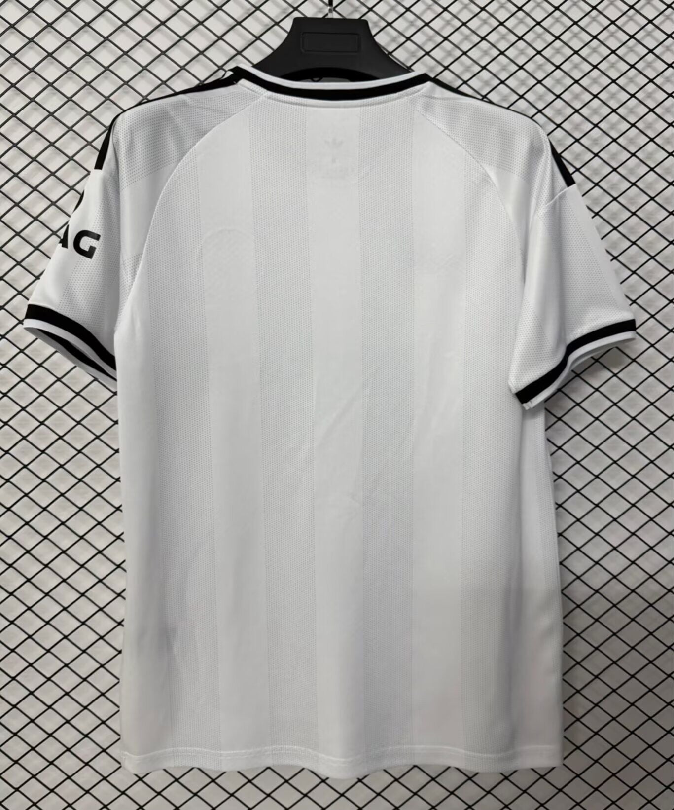 Eintracht Frankfurt New Season 2027 Home White Football Jersey Trikot Maillot