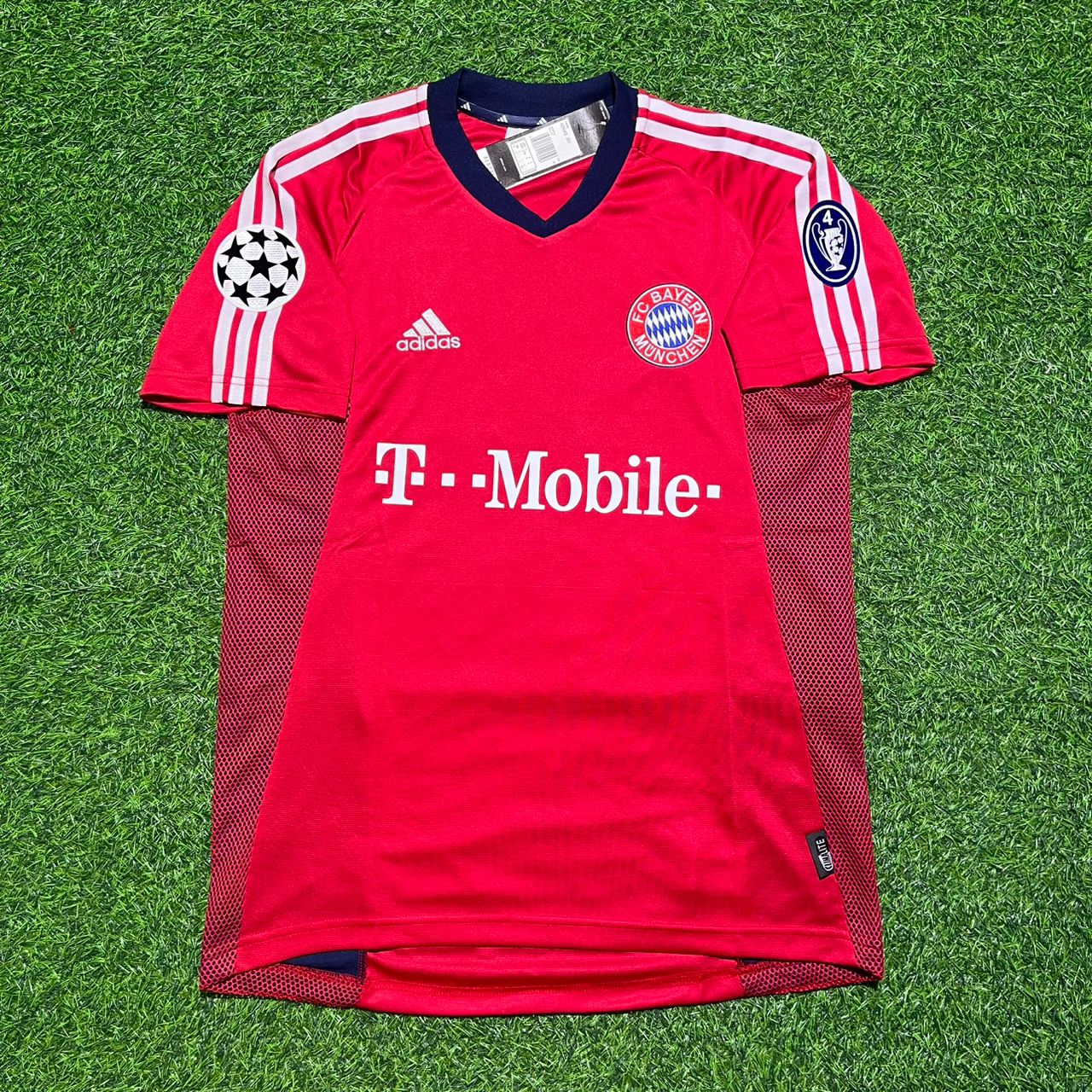 FC Bayern München 2002/2003 Season Home Red Retro Jersey