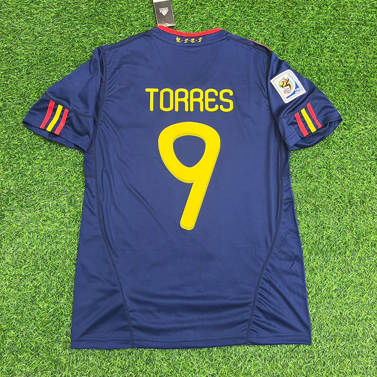 Fernando Torres #9 - Spain 2010 World Cup Final Retro Jersey Trikot Soccer Shirt