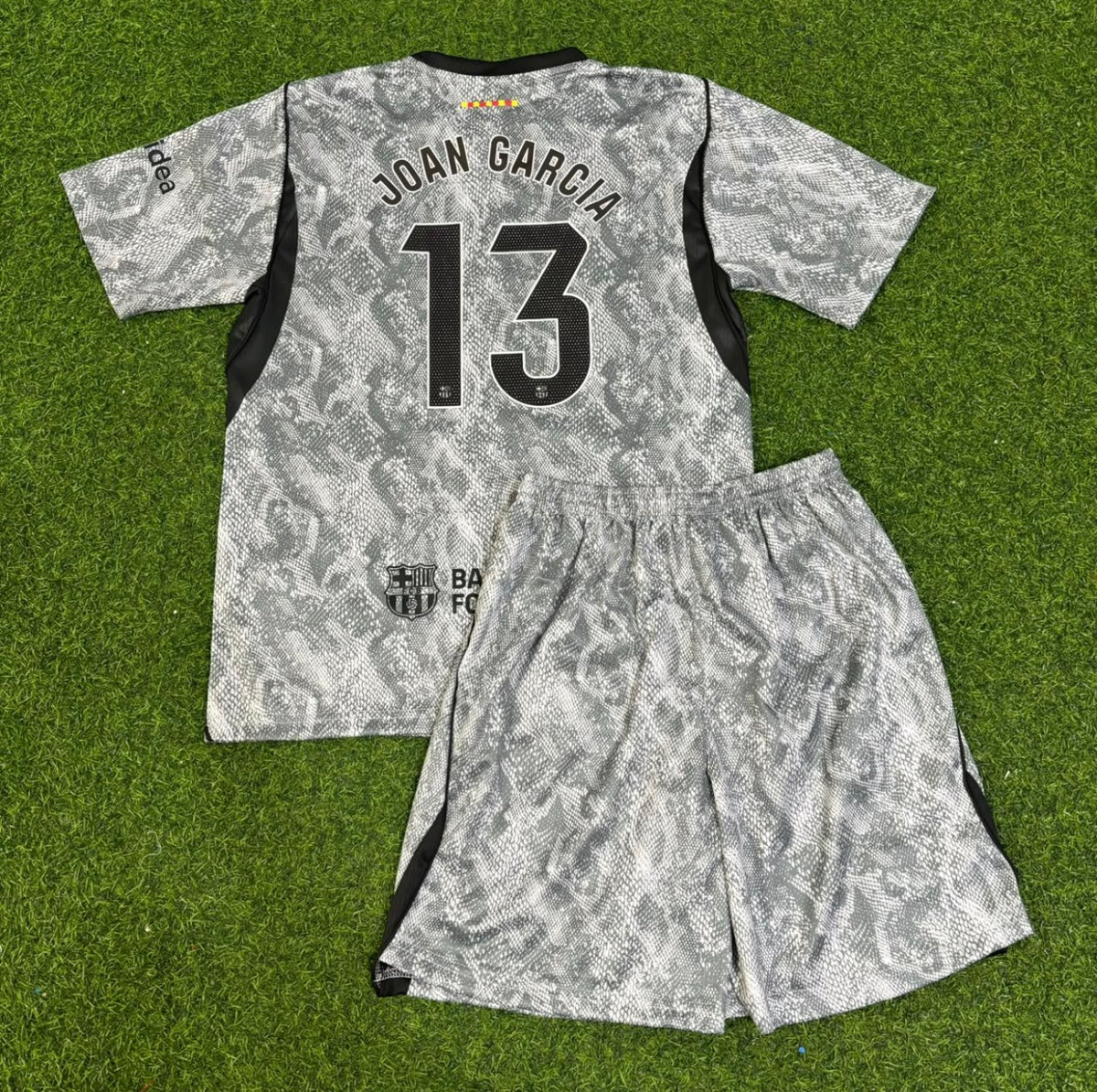 Joan García Barcelona New Season 2026 Goalkeeper Football Jersey