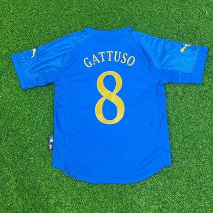 Gennaro Gattuso Italy 2004-2005 World Cup Home Retro Jersey