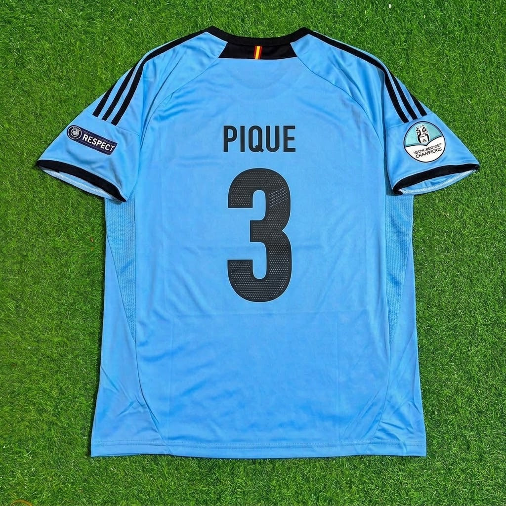 Gerard Pique Spain EURO 2012 Final Retro Football Jersey Kit
