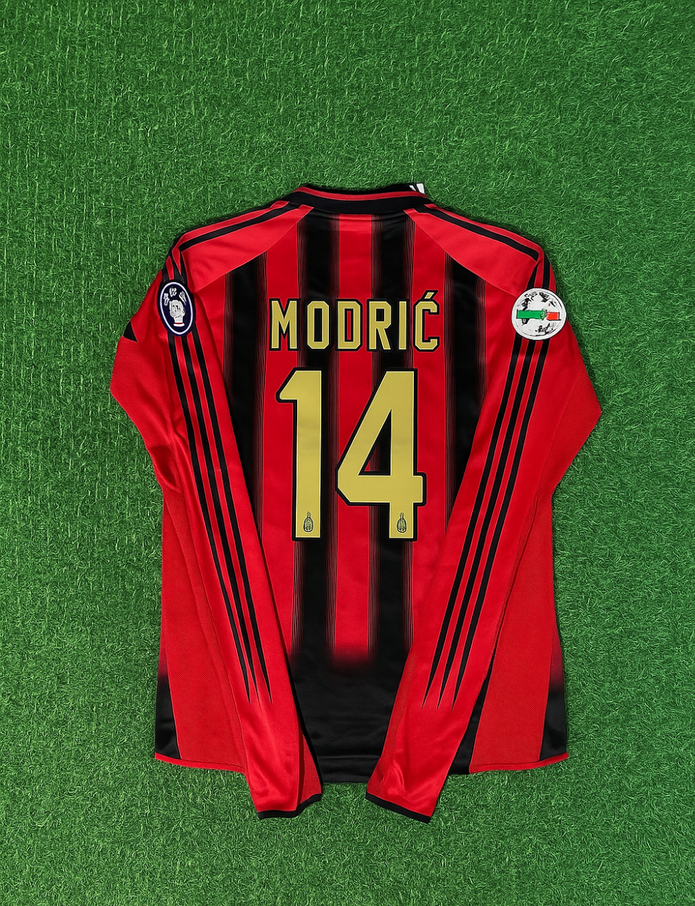 Luka Modric 14 – Milan 2003/2004 Red & Black Home Retro Kit Jersey Trikot Maillot