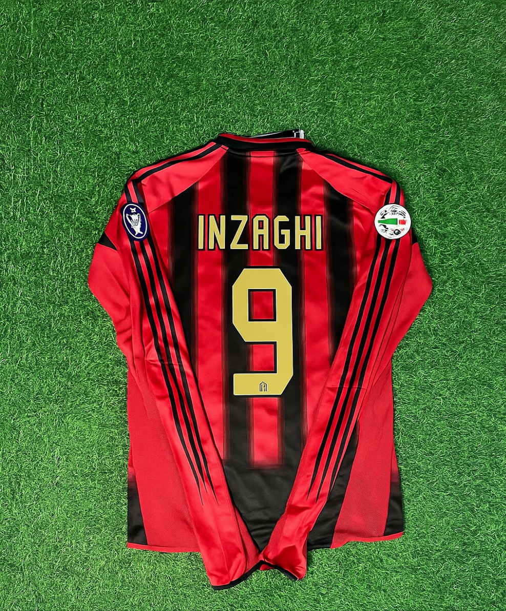 Maillot rétro domicile rouge et noir Filippo Inzaghi 9 – Milan 2003/2004