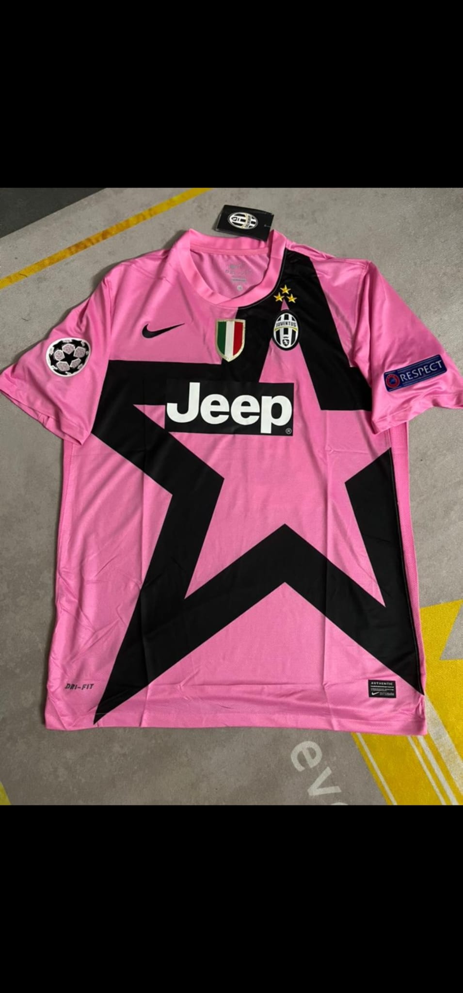 12/13 Juventus Pembe Retro Forma