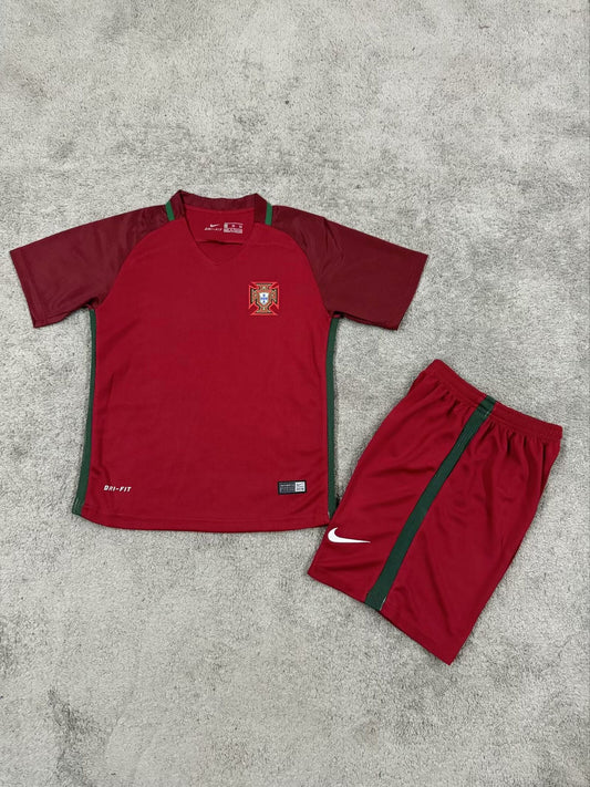 Portugal Retro Kids Children Set Retro Football Jersey Trikot