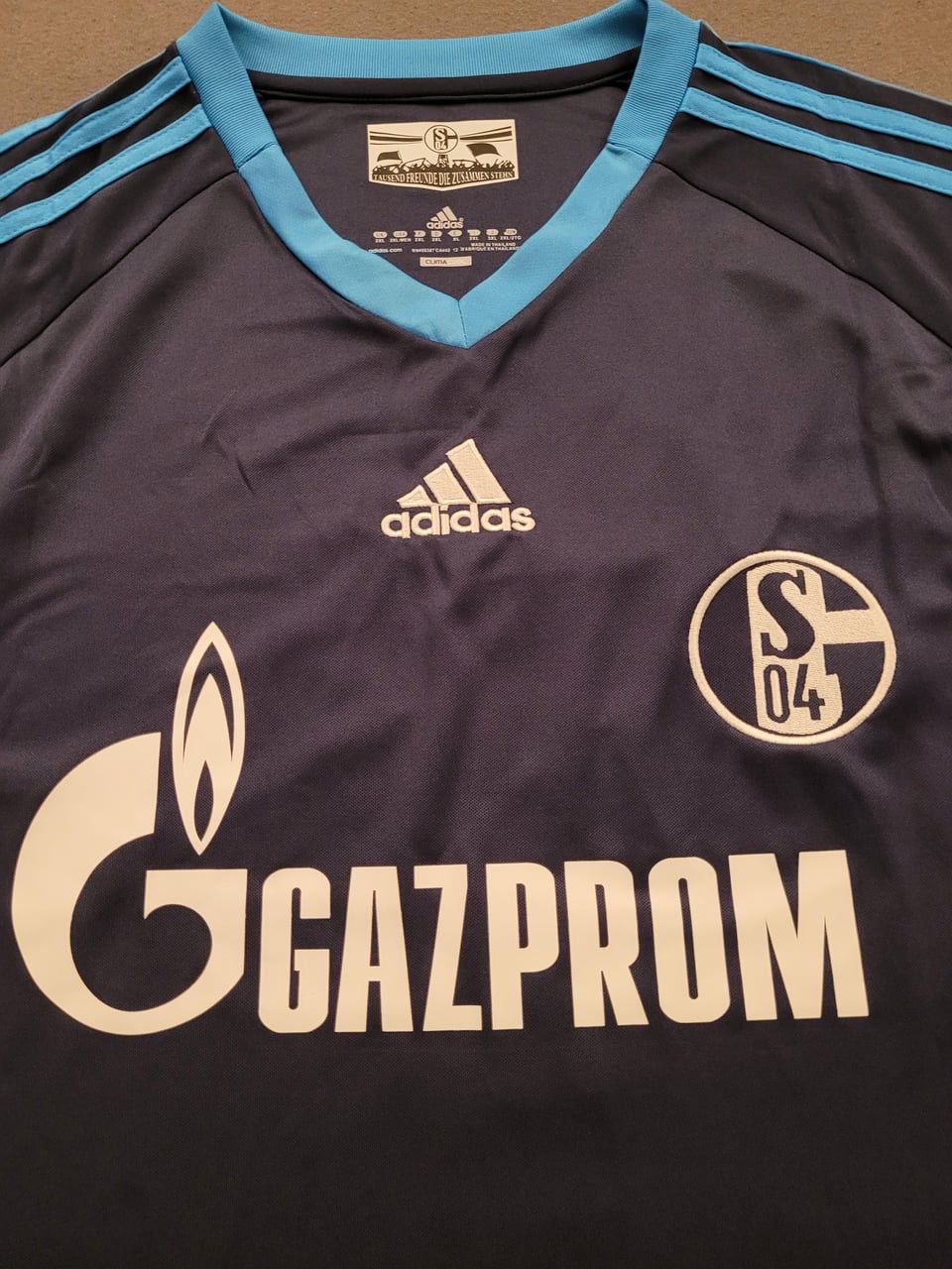 Schalke 04  Raul Gonzalez 2001- 02  Season Retro  Football Jersey Trikot