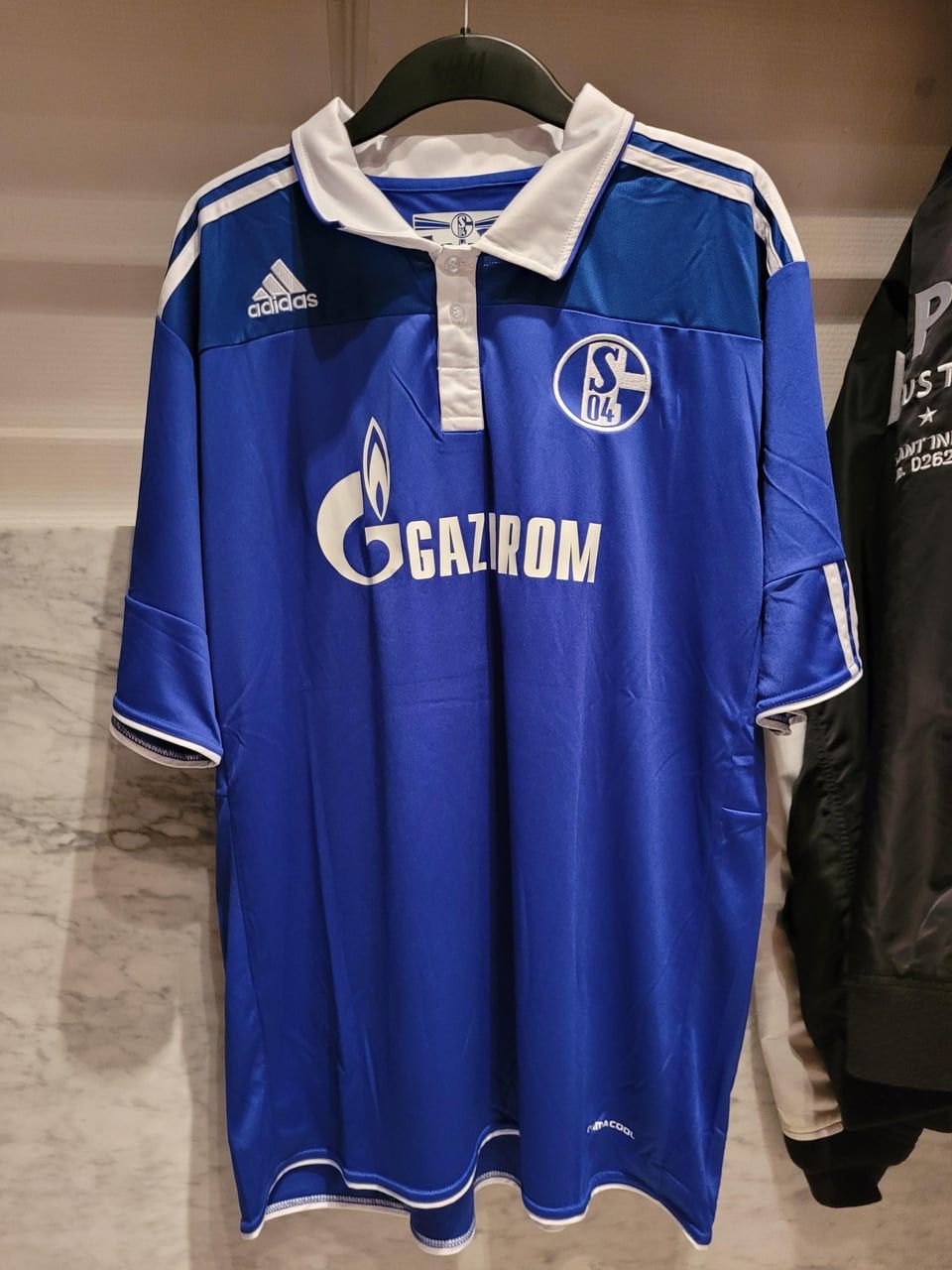 Schalke 04  Klaas-Jan Huntelaar 2010 - 2011  Season Retro  Football Jersey Trikot