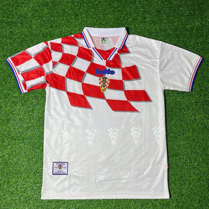 Mario Mandzukic Croatia Retro Football Jersey Kit