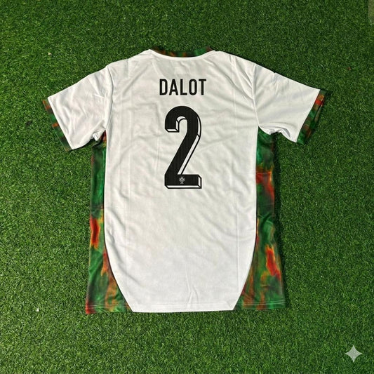 Diego Dalot Portugal 2026 World Cup White Football Jersey Kit