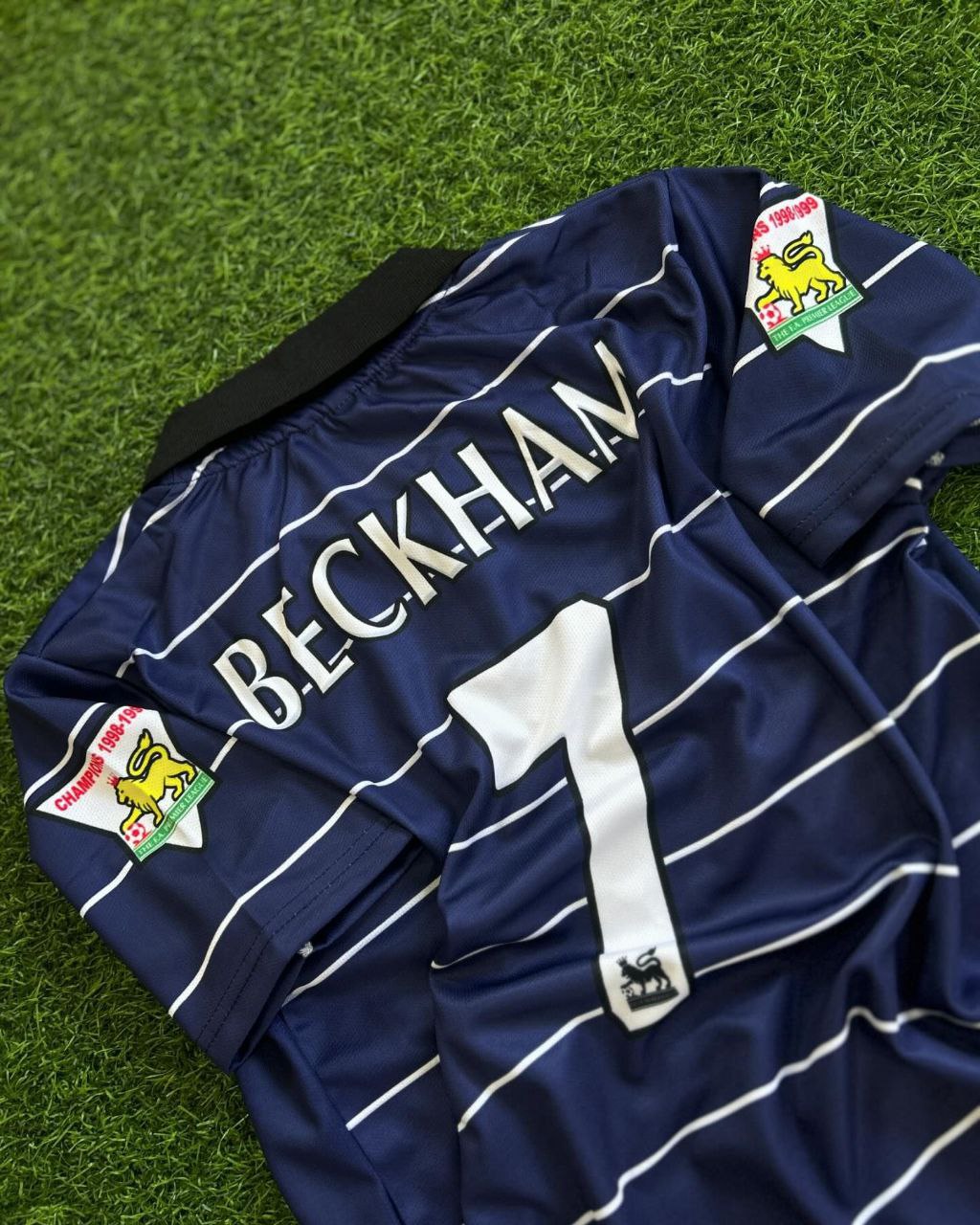David Beckham Manchester United Night Blue Retro Jersey