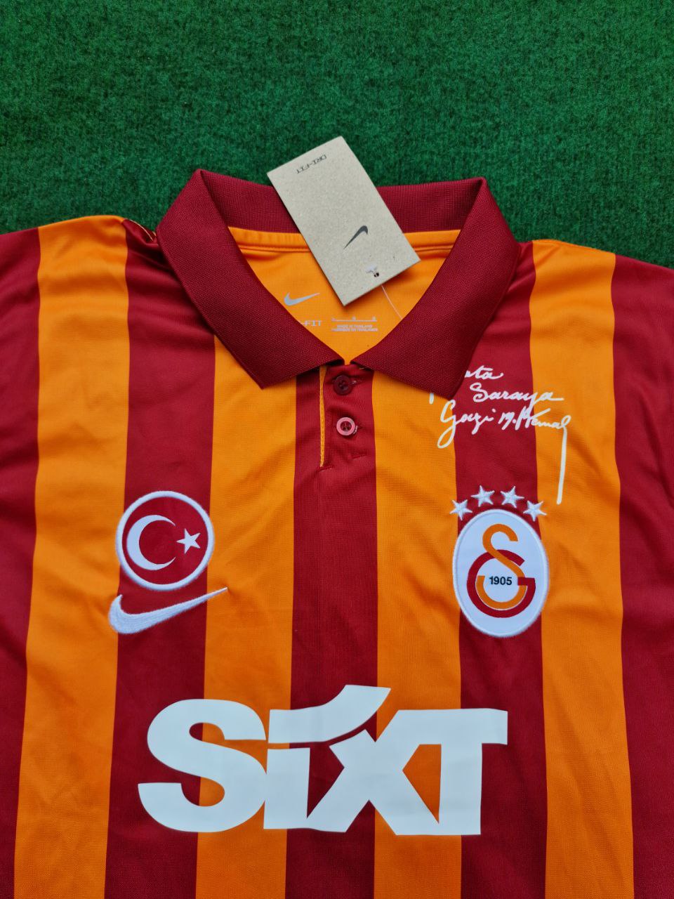 Galatasaray Sampiyonluk Ozel Seri Turkiye Cumhuriyeti 100.Yil Futbol Formasi - Hakim Ziyech #22
