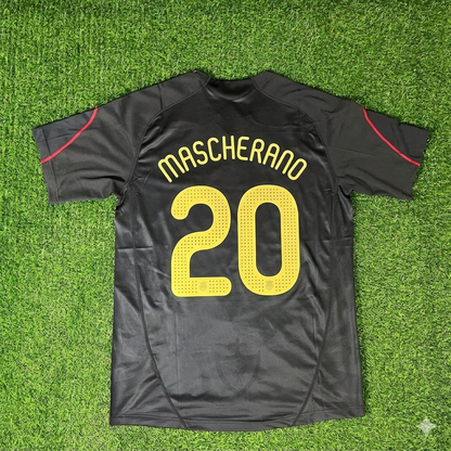 Javier Mascherano – Liverpool 2009-10 Black Retro Kit Jersey – | Trikot | Maillot Soccer Shirt