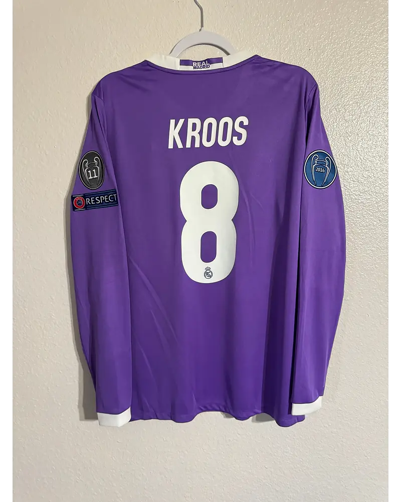 Toni Kroos - Real Madrid 2016/2017 Purple Champions League Retro Jersey Trikot