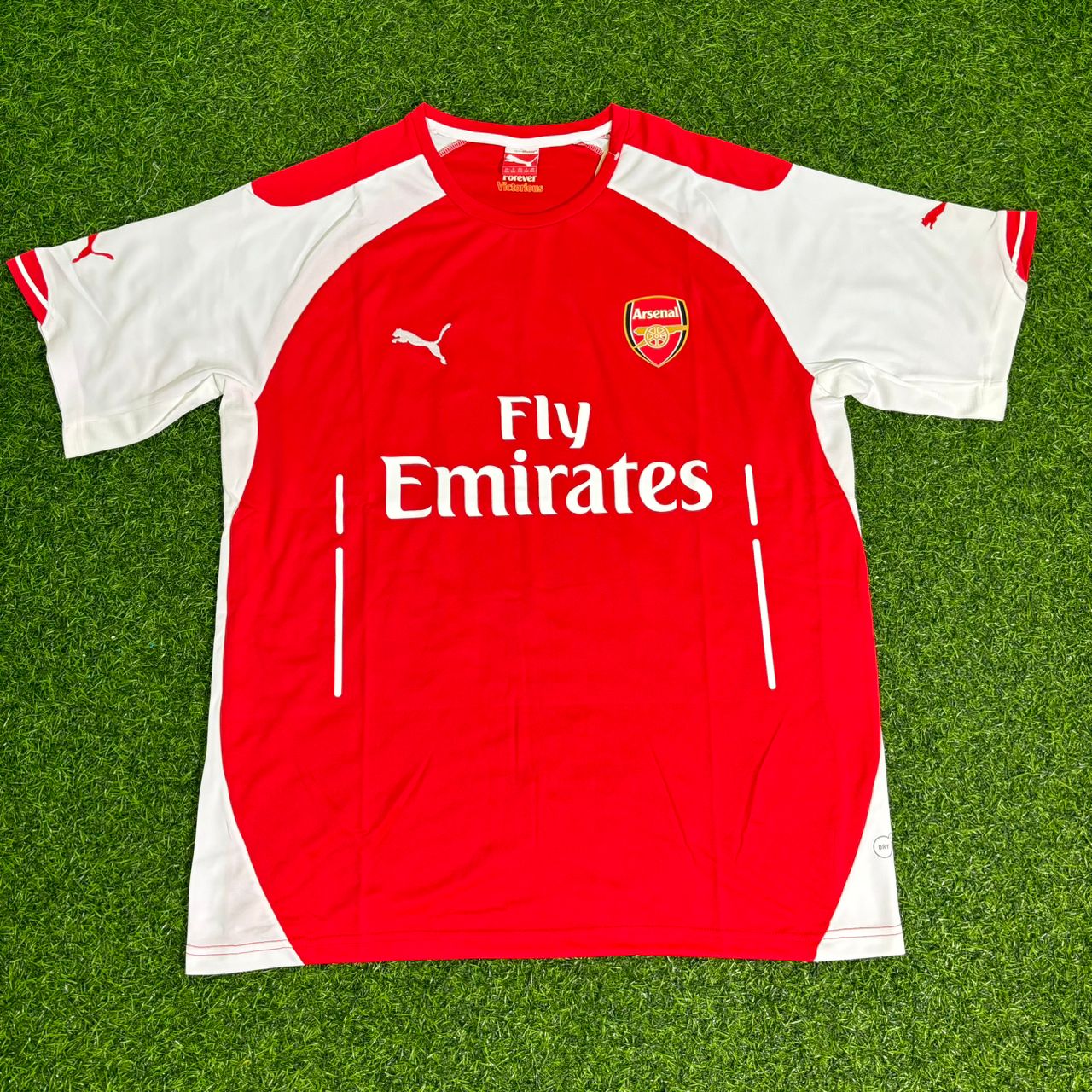 Mesut Özil Arsenal 2014/2015 Home Football Jersey Kit