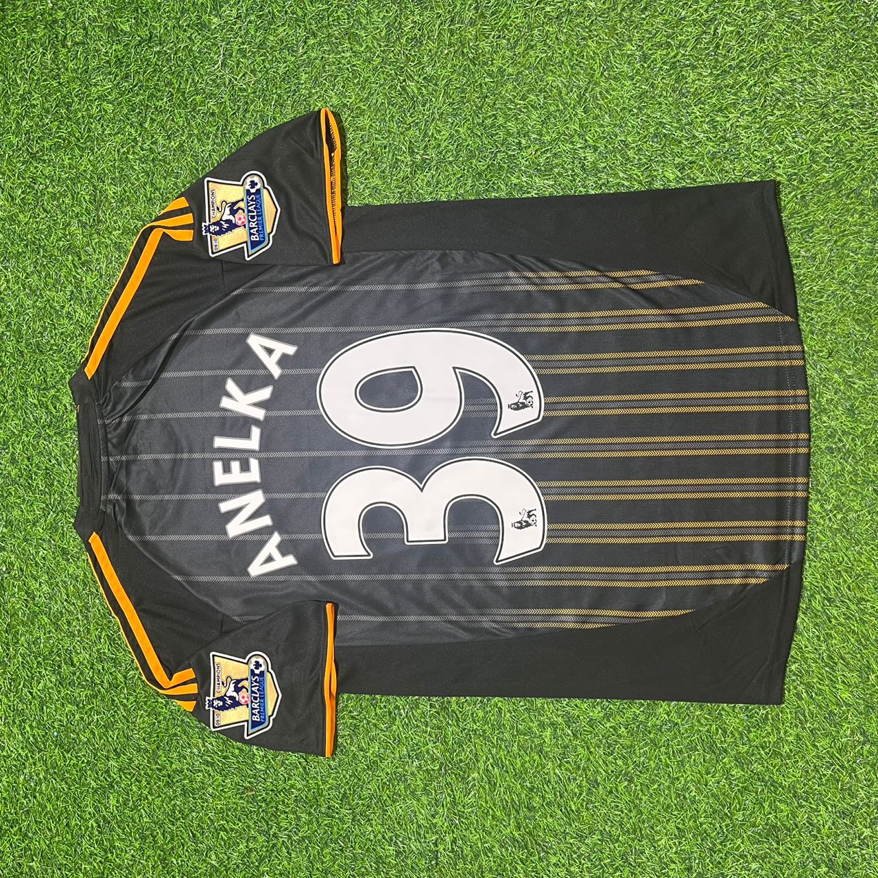 Nicolas Anelka #39 Chelsea 2010 2011 Away Retro Black Orange Football Jersey