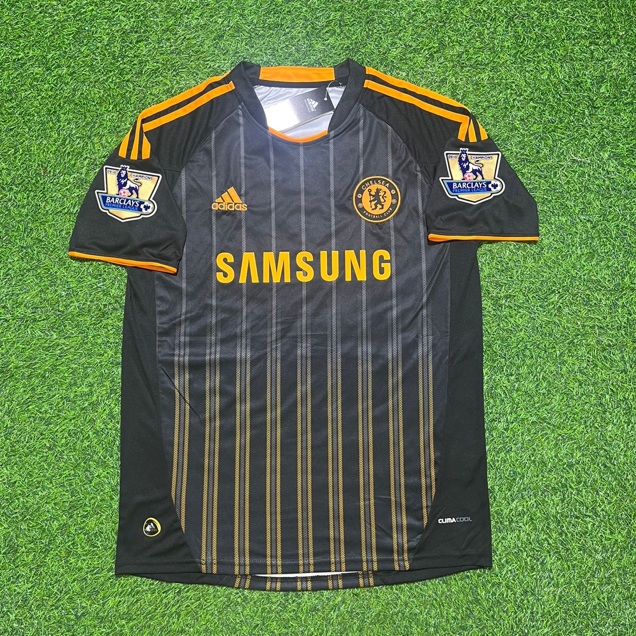 Nicolas Anelka #39 Chelsea 2010 2011 Away Retro Black Orange Football Jersey