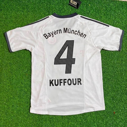 Samuel Kuffour Bayern Munich 2002/2004 Away White Retro Football Jersey Trikot Mailot