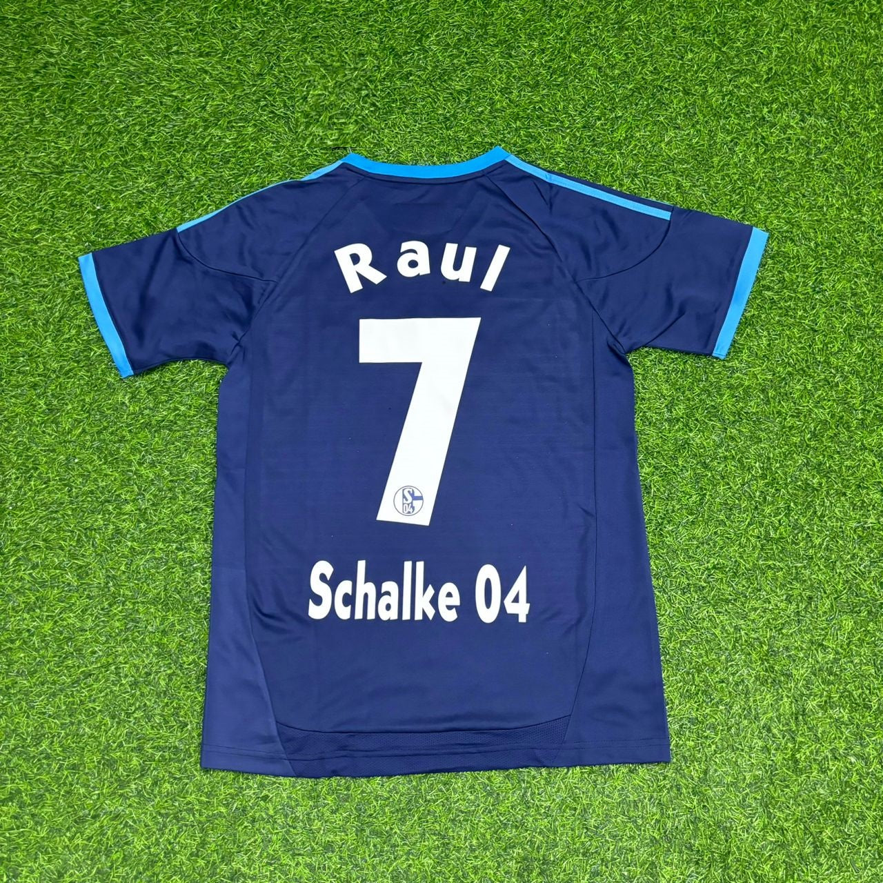 Schalke 04  Raul Gonzalez 2010-12  Season Retro  Football Jersey Trikot Soccer Shirt