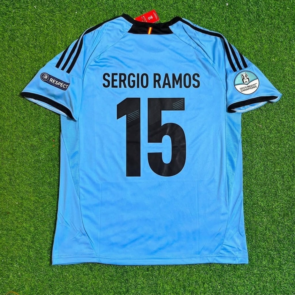 Sergio Ramos Spain EURO 2012 Final Retro Football Jersey Kit