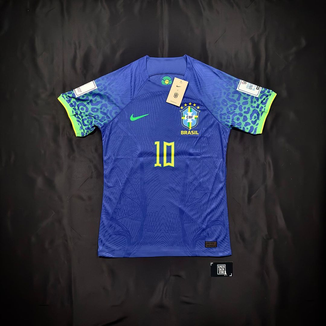 Neymar Jr Brazil 2022 World Cup Retro Football Jersey