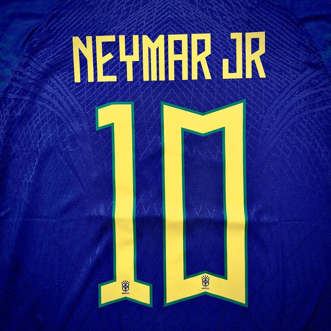 Neymar Jr Brazil 2022 World Cup Retro Football Jersey