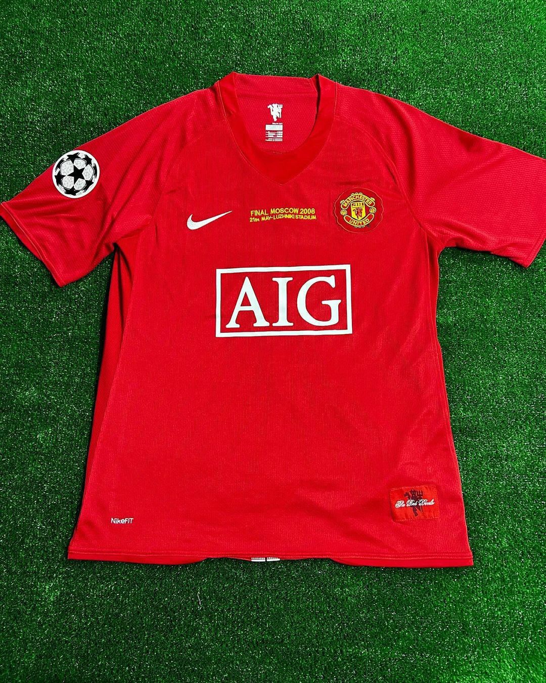 Cristiano Ronaldo CR7 Manchester United Champions League Final Moscow 2008 Retro Red Football Shirt