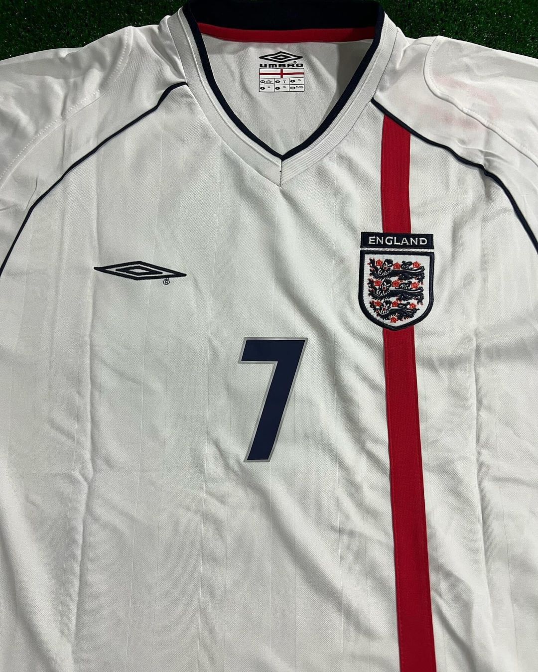 "David Beckham England White Retro Football Shirt"