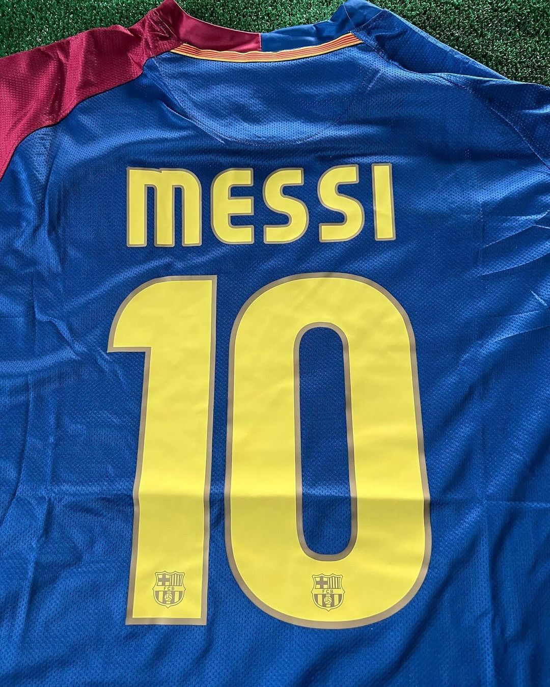 Lionel Messi Barcelona Retro Short-Sleeve Jersey