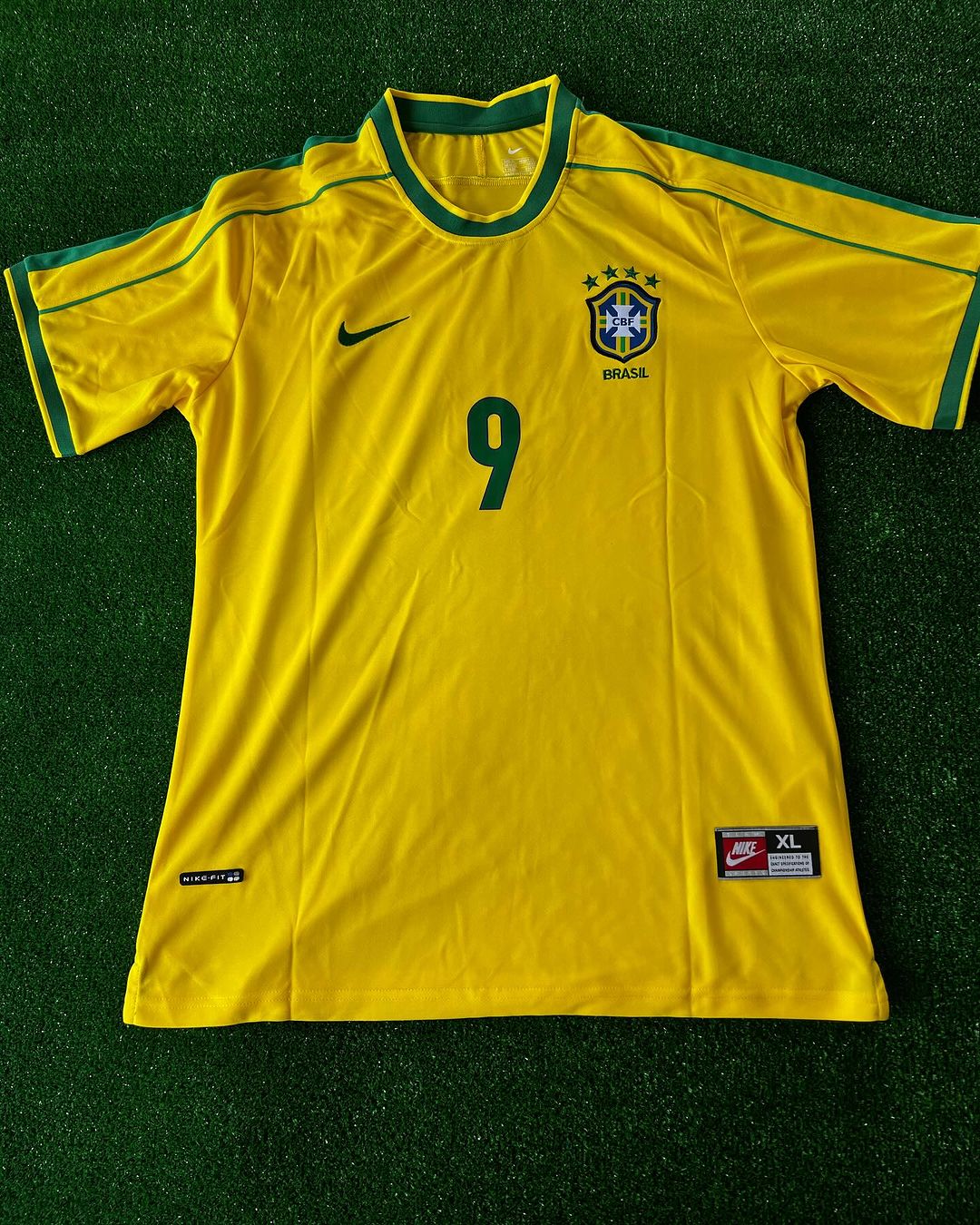 "Brazil Retro Phenomenon Ronaldo Short-Sleeve Jersey"